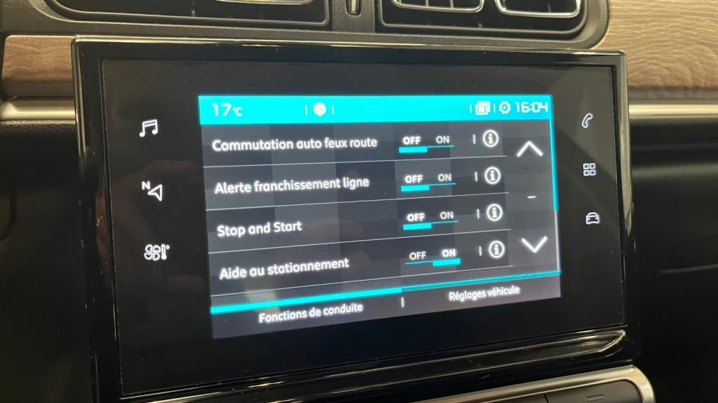 Nouvelle CITROEN C3  1.2 PureTech 12V - 83 S&S BERLINE Shine PHASE 2