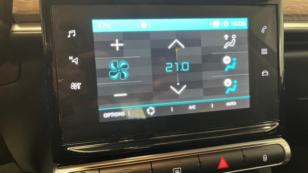 Nouvelle CITROEN C3  1.2 PureTech 12V - 83 S&S BERLINE Shine PHASE 2