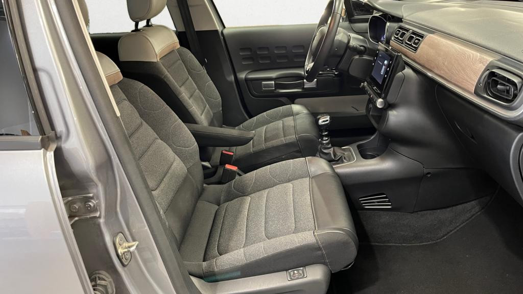 Nouvelle CITROEN C3  1.5 BlueHDi - 100 S&S BERLINE Shine PHASE 2