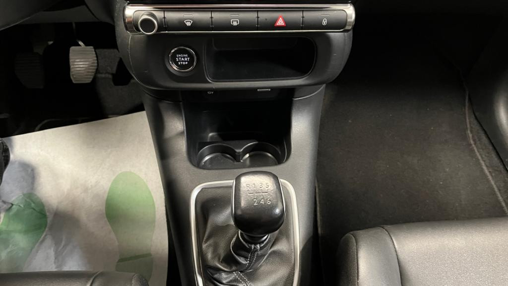 Nouvelle CITROEN C3  1.5 BlueHDi - 100 S&S BERLINE Shine PHASE 2