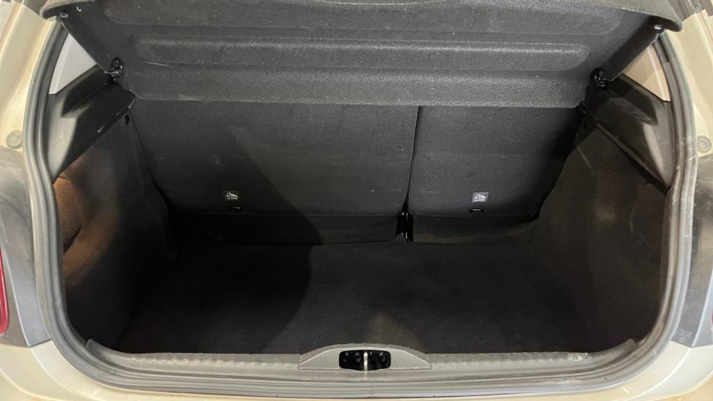 Nouvelle CITROEN C3  1.2 PureTech 12V - 110 S&S  BERLINE Shine PHASE 2