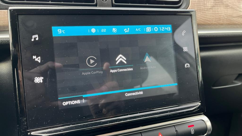 Nouvelle CITROEN C3  1.2 PureTech 12V - 83 S&S BERLINE Shine PHASE 2