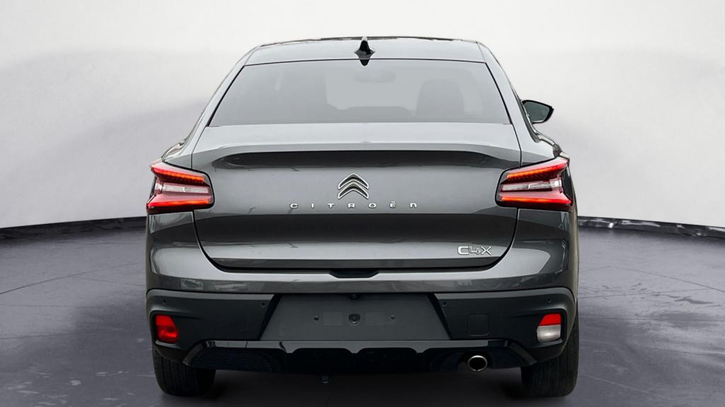 Nouvelle CITROEN C4 BlueHDi 130 EAT8 Max - Pack Lounge - Ambiance Hype Black - Attelage