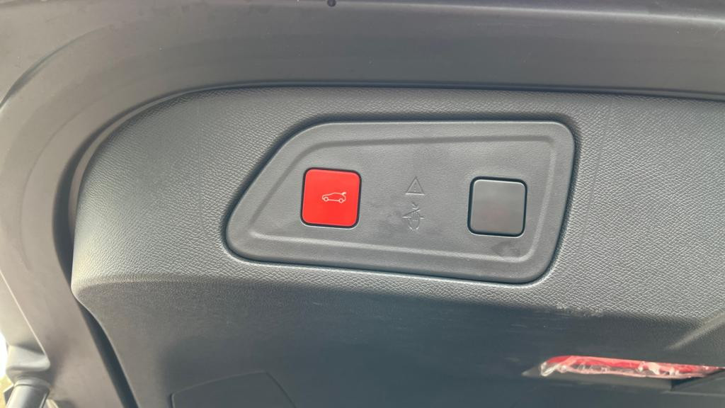 CITROEN C5 AIRCROSS BlueHDi 130 S&S EAT8 Shine - Toit Ouvrant - Pack Confort - Pack Park Assist 360