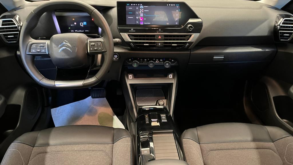 Nouvelle CITROEN C4  1.5 BlueHDi 16V - 130 S&S - EAT8  BERLINE Plus