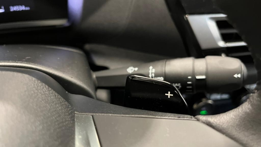 Nouvelle CITROEN C4 BlueHDi 130 EAT8 Plus - Pack Access & Nav - Pack Grand Froid