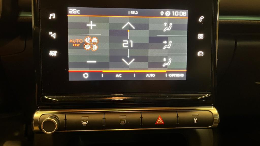 Nouvelle CITROEN C3  1.2 PureTech 12V - 110 S&S - EAT6  BERLINE Shine PHASE 2