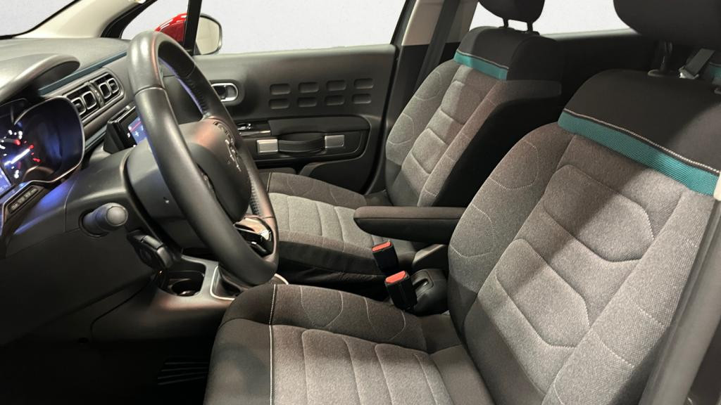 Nouvelle CITROEN C3  1.2 PureTech 12V - 110 S&S - EAT6  BERLINE Shine PHASE 2