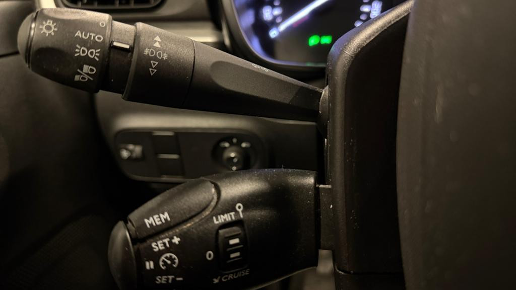 CITROEN C3  1.5 BlueHDi - 100 S&S BERLINE Shine PHASE 2