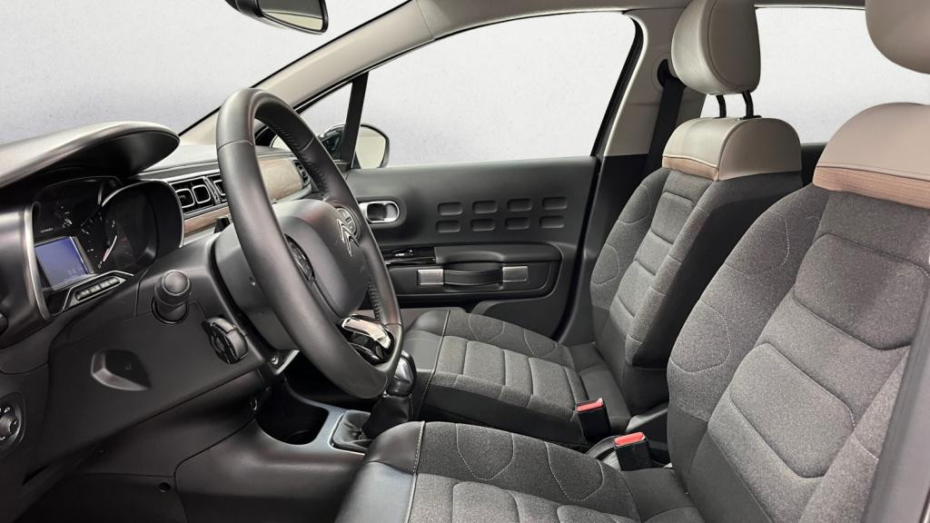 Nouvelle CITROEN C3  1.2 PureTech 12V - 83 S&S BERLINE Shine PHASE 2