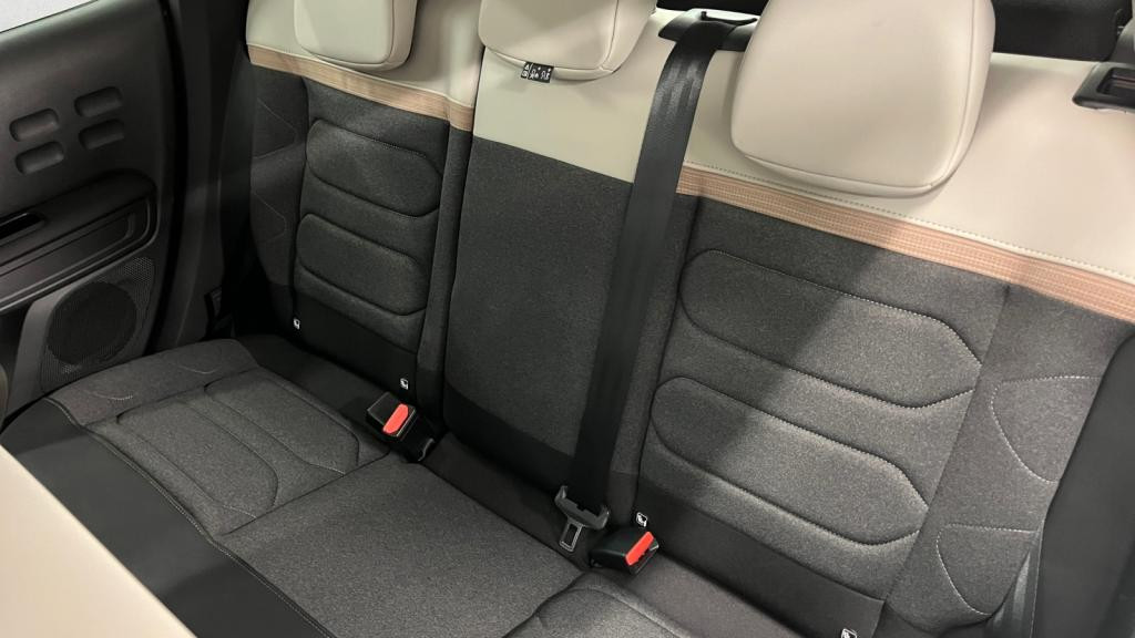 Nouvelle CITROEN C3  1.2 PureTech 12V - 83 S&S BERLINE Shine PHASE 2