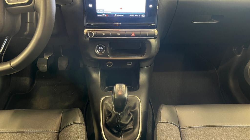 Nouvelle CITROEN C3  1.2 PureTech 12V - 83 S&S BERLINE Shine PHASE 2