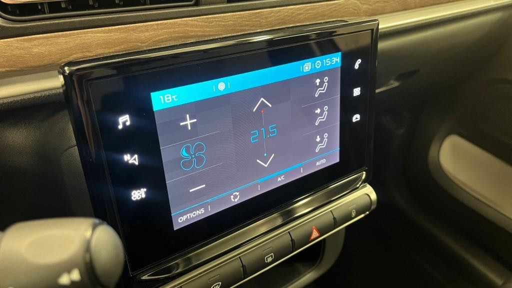 Nouvelle CITROEN C3  1.2 PureTech 12V - 83 S&S BERLINE Shine PHASE 2