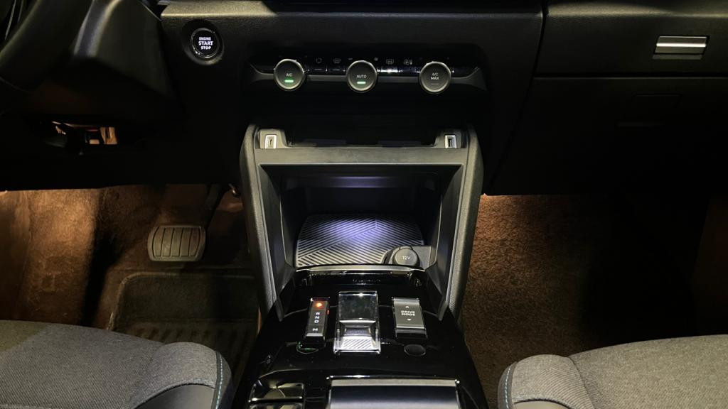 CITROEN C4  1.5 BlueHDi 16V - 130 S&S - EAT8 BERLINE Shine Pack