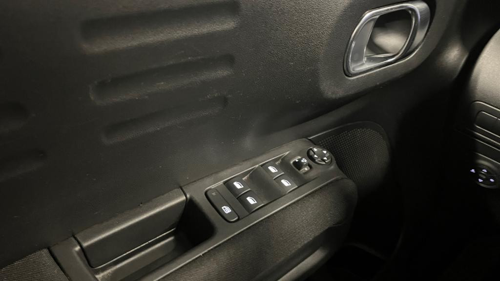 CITROEN C3 AIRCROSS PureTech 110 Shine - Navigation 9\'\' - Ambiance Métropolitan - Affichage Tête 