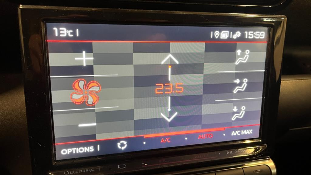 CITROEN C3 AIRCROSS PureTech 110 Shine - Navigation 9\'\' - Ambiance Métropolitan - Affichage Tête 