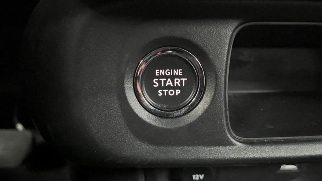 CITROEN C3  1.2 PureTech 12V - 110 S&S - EAT6 BERLINE Shine PHASE 2