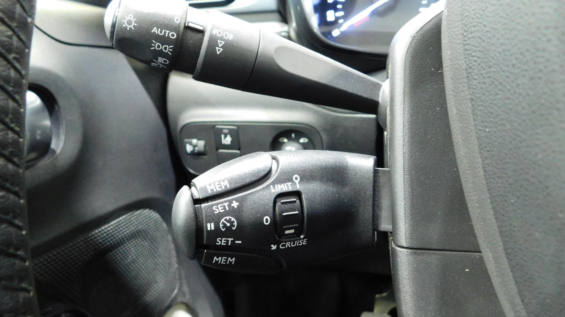 CITROEN C3  1.5 BlueHDi - 100 S&S BERLINE Shine Business