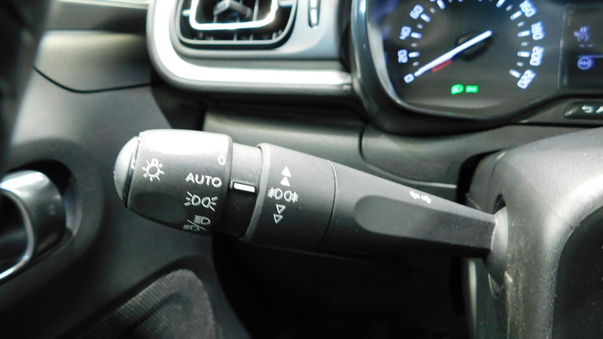 CITROEN C3  1.5 BlueHDi - 100 S&S BERLINE Shine Business