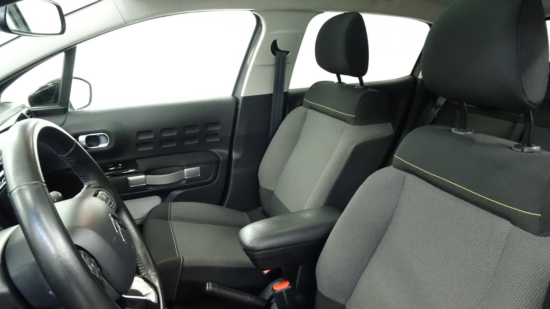 CITROEN C3 BlueHDi 100 Shine - Toit Panoramique - Caméra - Angles Morts