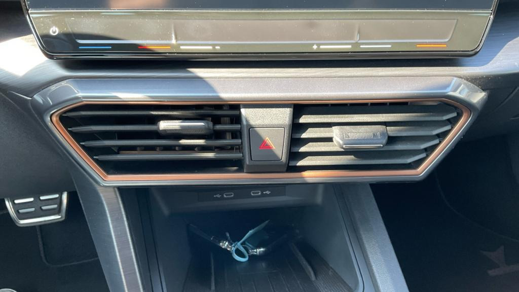 CUPRA FORMENTOR 1.4 e-Hybrid - 245 - DSG 6  VZ