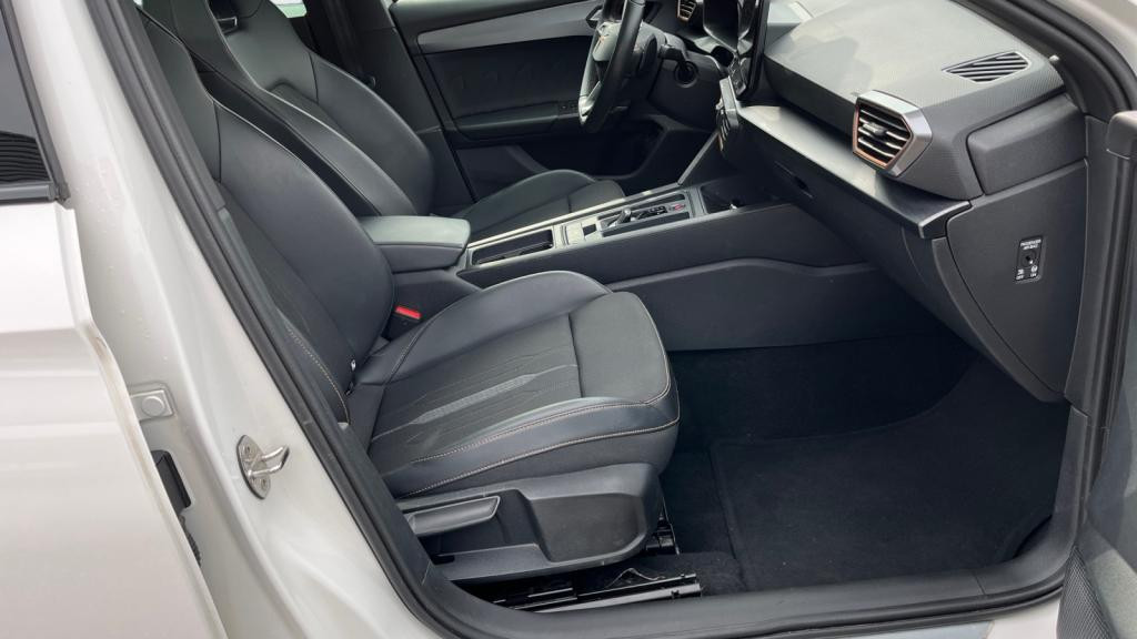 CUPRA LEON SPORTSTOURER 1.4 e-Hybrid - 245 - DSG 6  VZ SPORTSTOURER