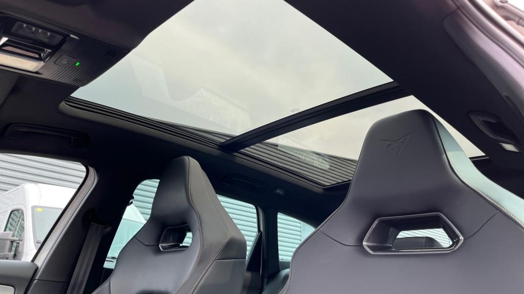 CUPRA LEON SPORTSTOURER 1.4 e-Hybrid - 245 - DSG 6  VZ SPORTSTOURER