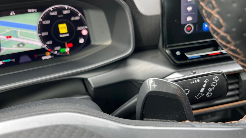 CUPRA LEON SPORTSTOURER 1.4 e-Hybrid - 245 - DSG 6  VZ SPORTSTOURER