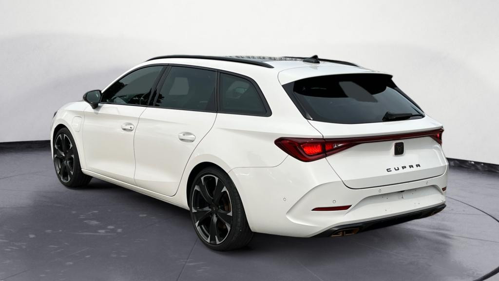 CUPRA LEON SPORTSTOURER 1.4 e-Hybrid - 245 - DSG 6  VZ SPORTSTOURER