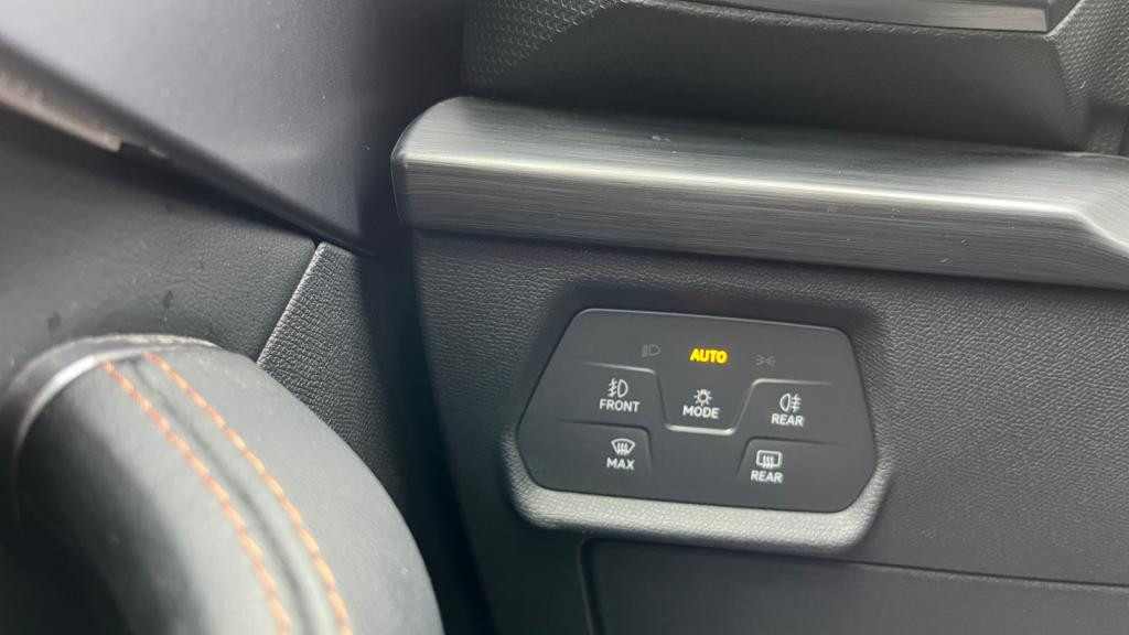 CUPRA Leon 1.4 e-Hybrid - 245 - DSG 6  BERLINE VZ 