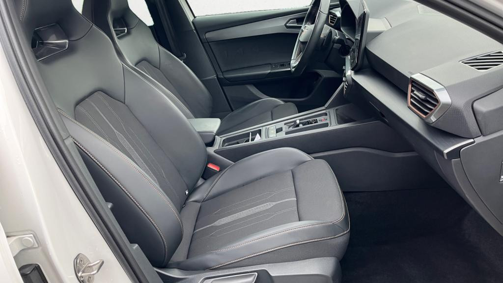 CUPRA LEON SPORTSTOURER 1.4 e-Hybrid - 204 - DSG 6  SPORTSTOURER V 