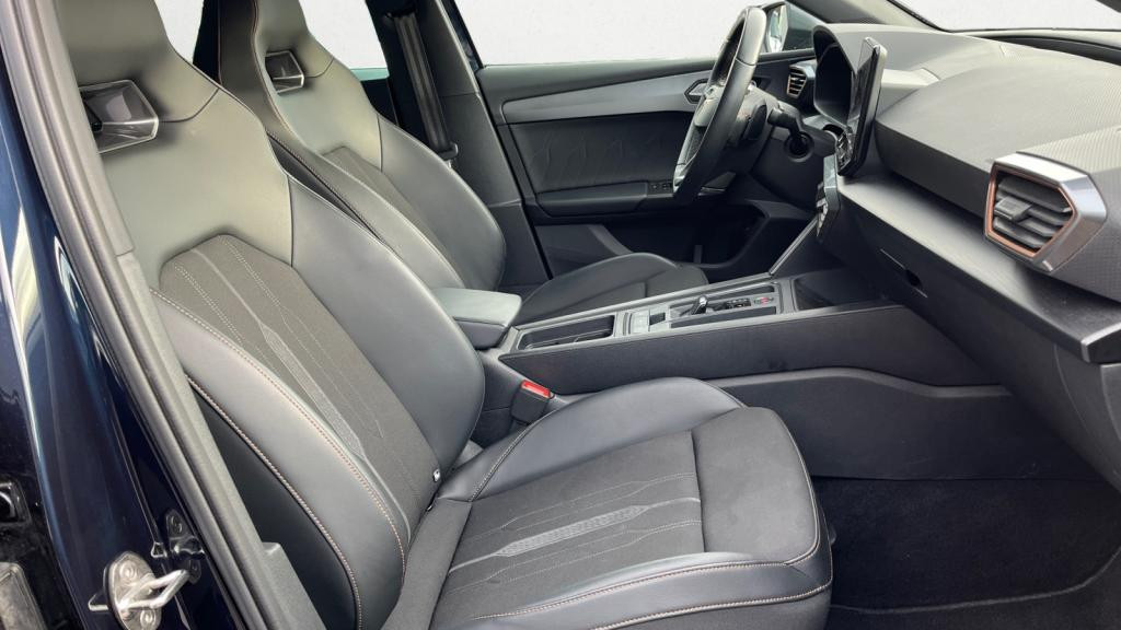 CUPRA LEON SPORTSTOURER 1.4 e-Hybrid - 204 - DSG 6  SPORTSTOURER BREAK V