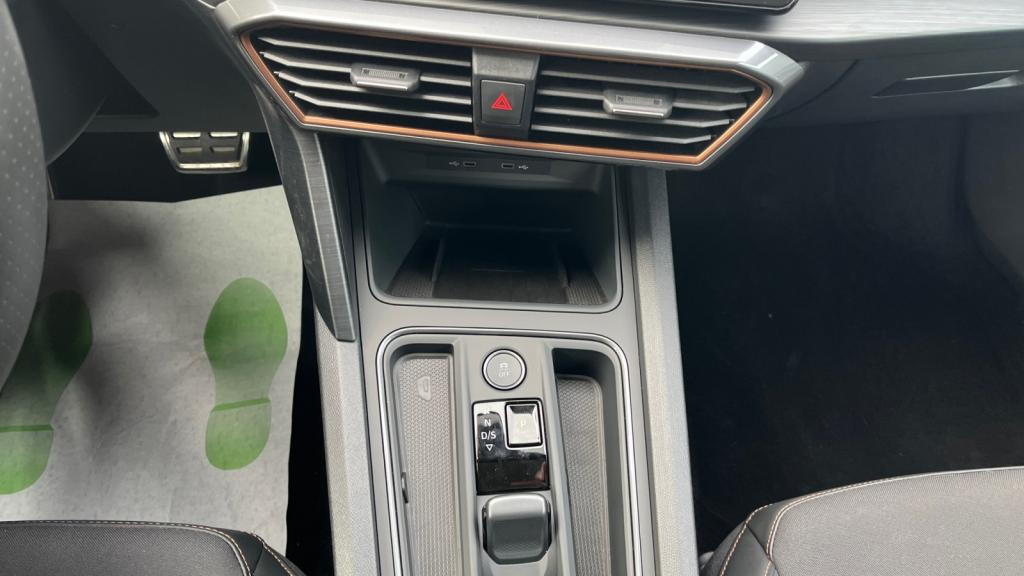 CUPRA Leon e-Hybrid 245 DSG 6 VZ - Volant Supersport - Pack Safe & Driving XL