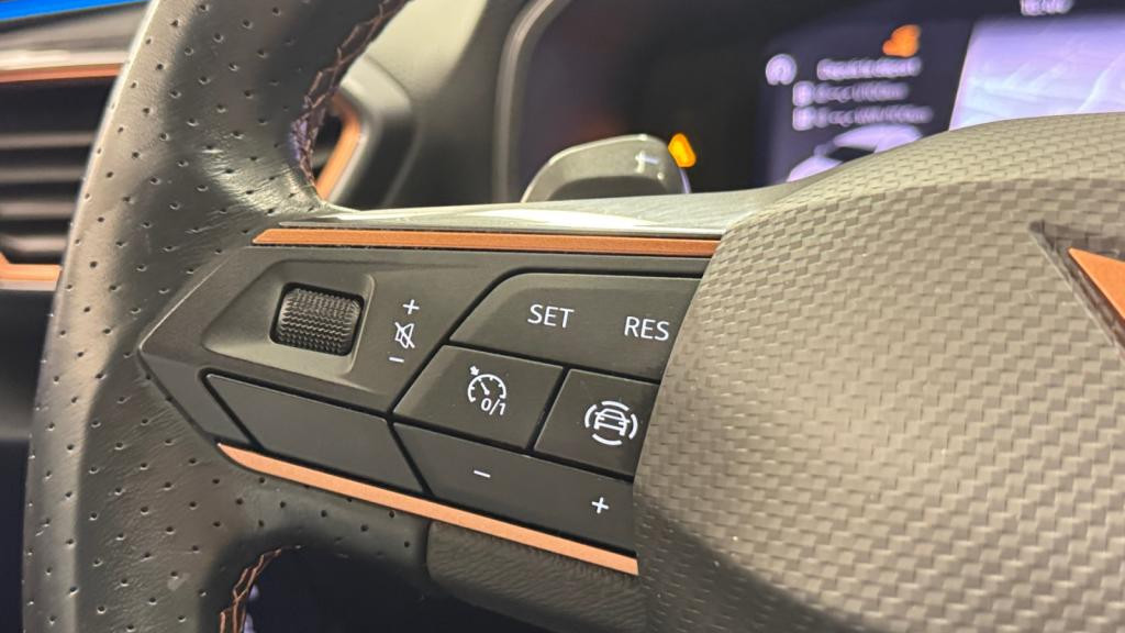 Nouvelle CUPRA LEON SPORTSTOURER 1.4 e-Hybrid - 204 - DSG 6  SPORTSTOURER BREAK V