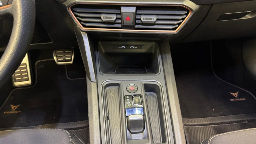 Nouvelle CUPRA LEON SPORTSTOURER 1.4 e-Hybrid - 204 - DSG 6  SPORTSTOURER BREAK V