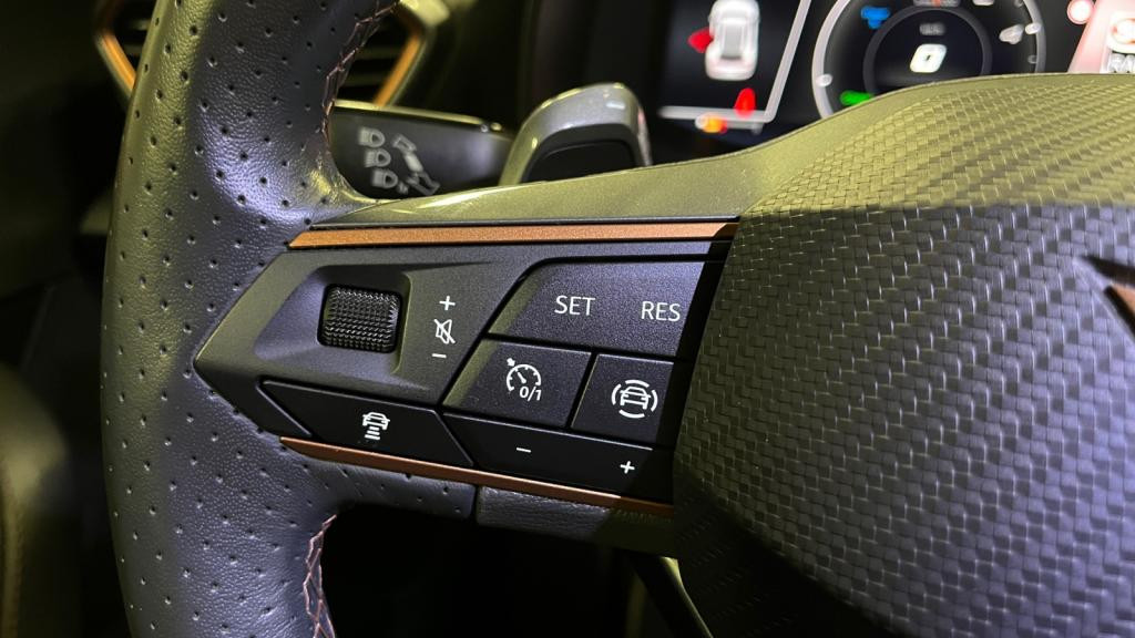 CUPRA FORMENTOR 1.4 e-Hybrid - 204 - DSG 6  V