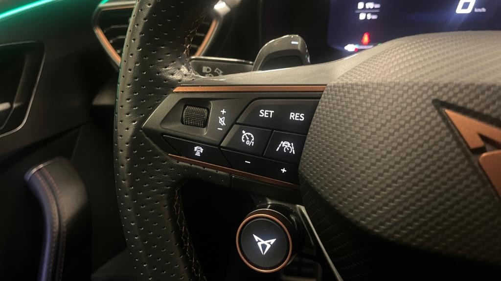 CUPRA Leon 1.4 e-Hybrid - 245 - DSG 6 BERLINE VZ 