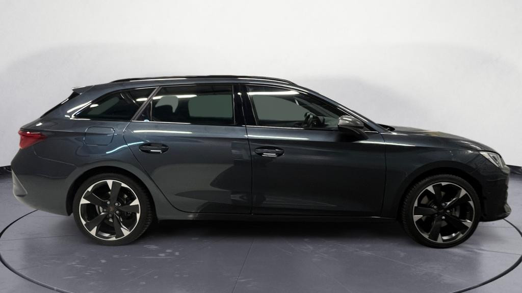 Nouvelle CUPRA LEON SPORTSTOURER e-Hybrid 204 SPORTSTOURER BREAK V