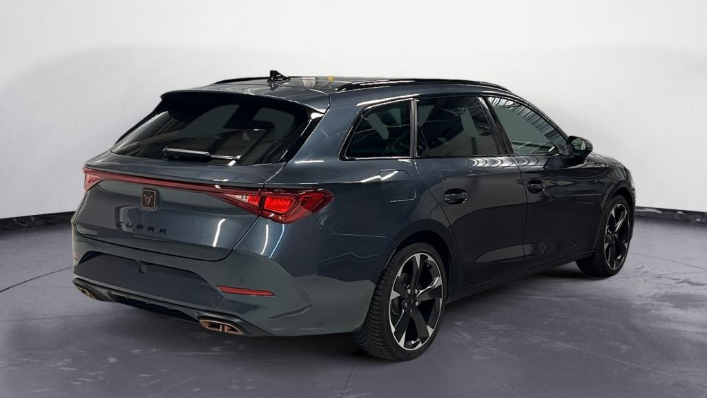 Nouvelle CUPRA LEON SPORTSTOURER e-Hybrid 204 SPORTSTOURER BREAK V