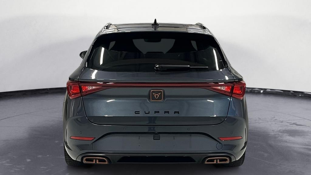 Nouvelle CUPRA LEON SPORTSTOURER e-Hybrid 204 SPORTSTOURER BREAK V