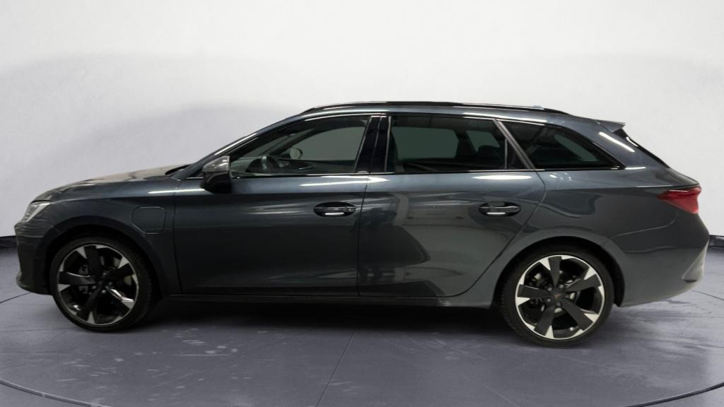 Nouvelle CUPRA LEON SPORTSTOURER e-Hybrid 204 SPORTSTOURER BREAK V