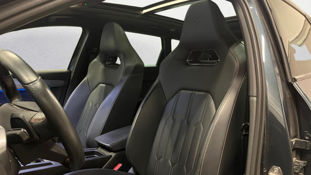 Nouvelle CUPRA LEON SPORTSTOURER e-Hybrid 204 SPORTSTOURER BREAK V