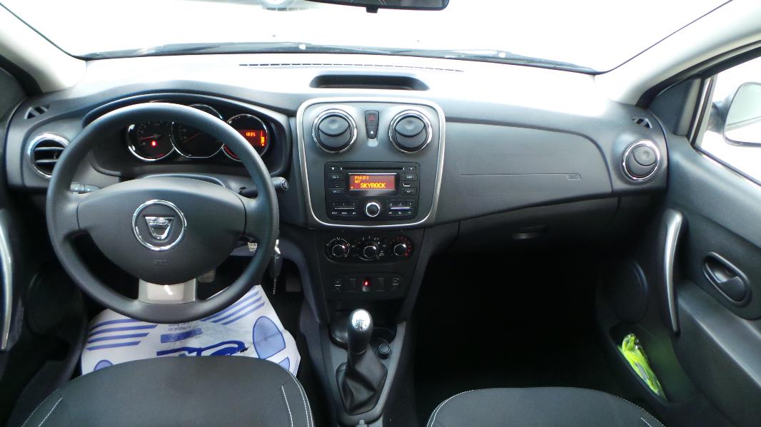 DACIA SANDERO 1.5 DCI 90 LAUREATE ECOÂ²