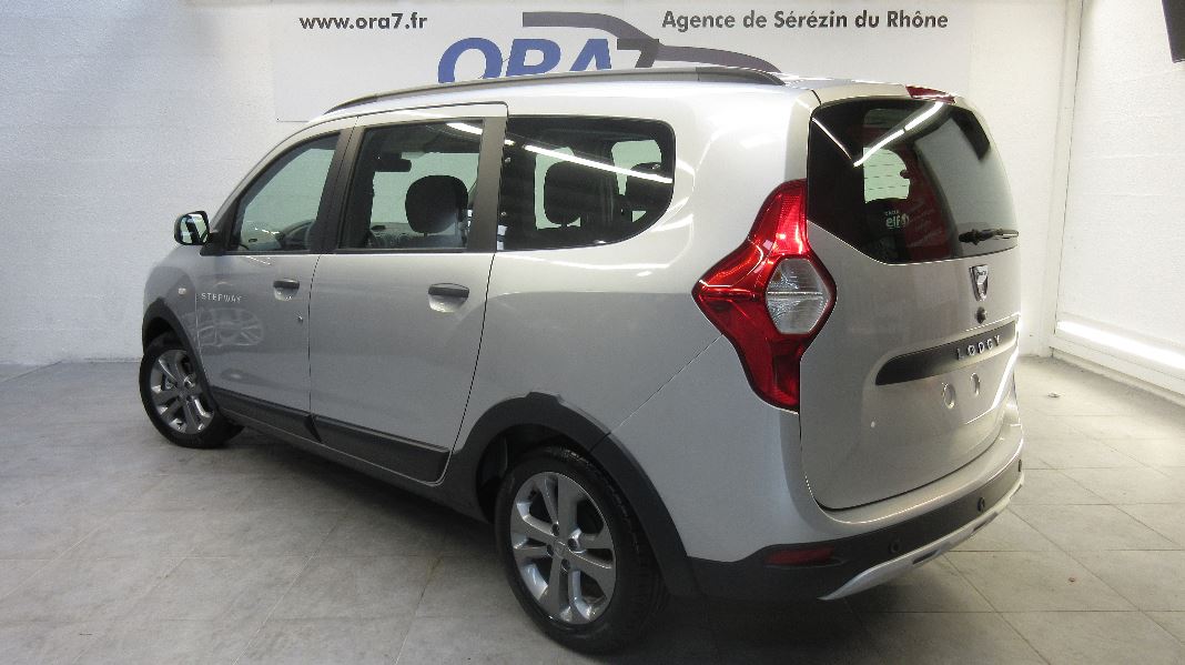 DACIA LODGY 1.5 DCI 110CH STEPWAY EURO6 7 PLACES