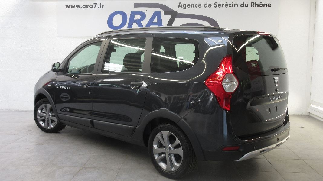 DACIA LODGY 1.5 DCI 110CH STEPWAY EURO6 7 PLACES
