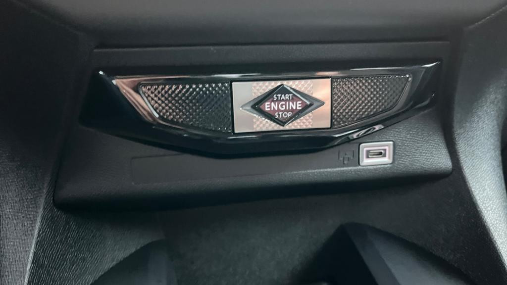 Nouvelle DS DS 3 CROSSBACK 1.5 BlueHDi - 130 - BVA  Performance Line PHASE 2