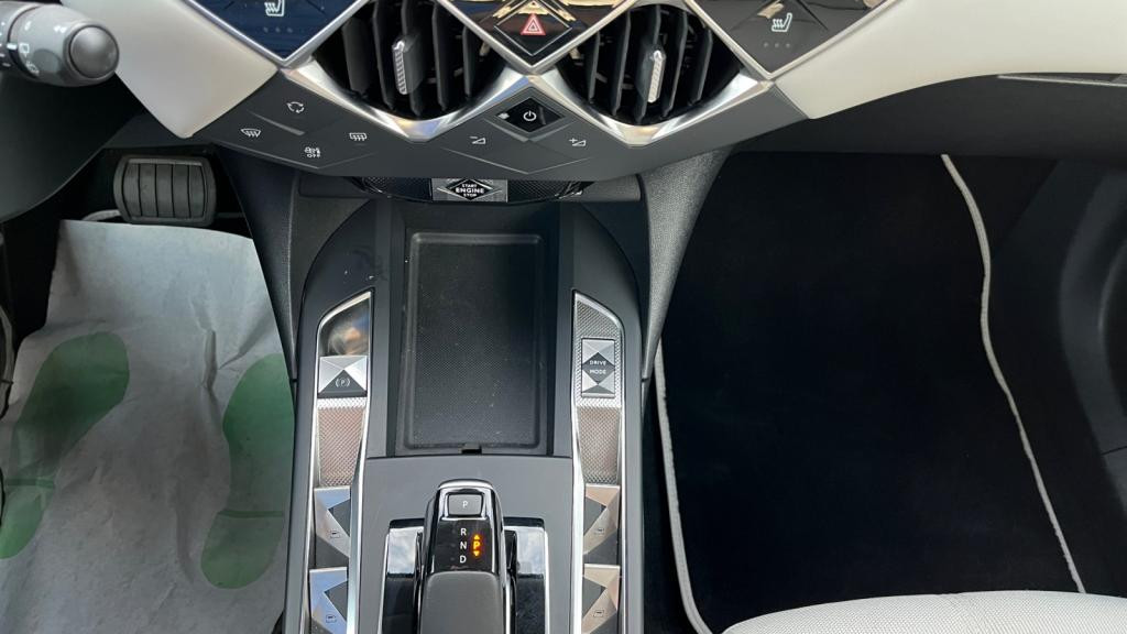 Nouvelle DS DS 3 CROSSBACK 1.2i PureTech 12V - 130 - BVA  Esprit de Voyage PHASE 2