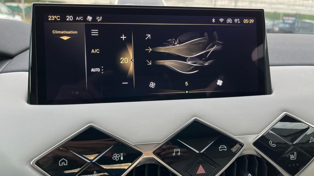 Nouvelle DS DS 3 CROSSBACK 1.2i PureTech 12V - 130 - BVA  Esprit de Voyage PHASE 2