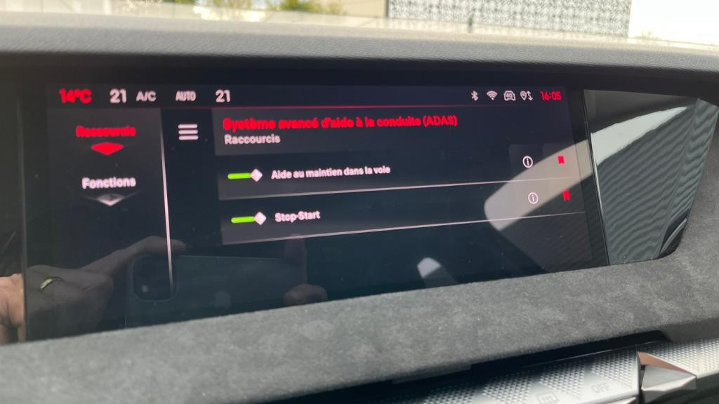 DS DS4 BlueHDi 130 EAT8 Performance Line - Keyless - Hayon Electrique