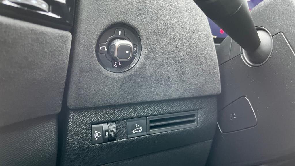 DS DS4 BlueHDi 130 EAT8 Performance Line - Keyless - Hayon Electrique